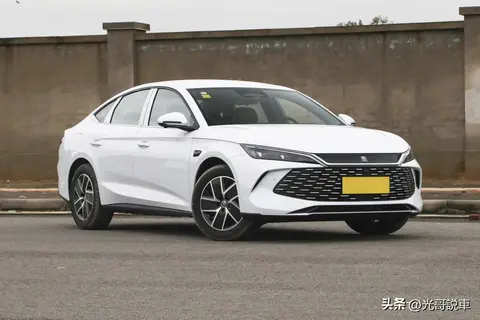 官宣，12月轿车销量榜，秦PLUS夺冠，轩逸第5，小米SU7第28名。