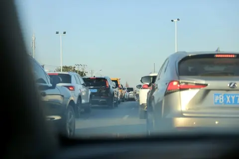 2026春节返程：全是半夜出发的大聪明，错峰变聚峰